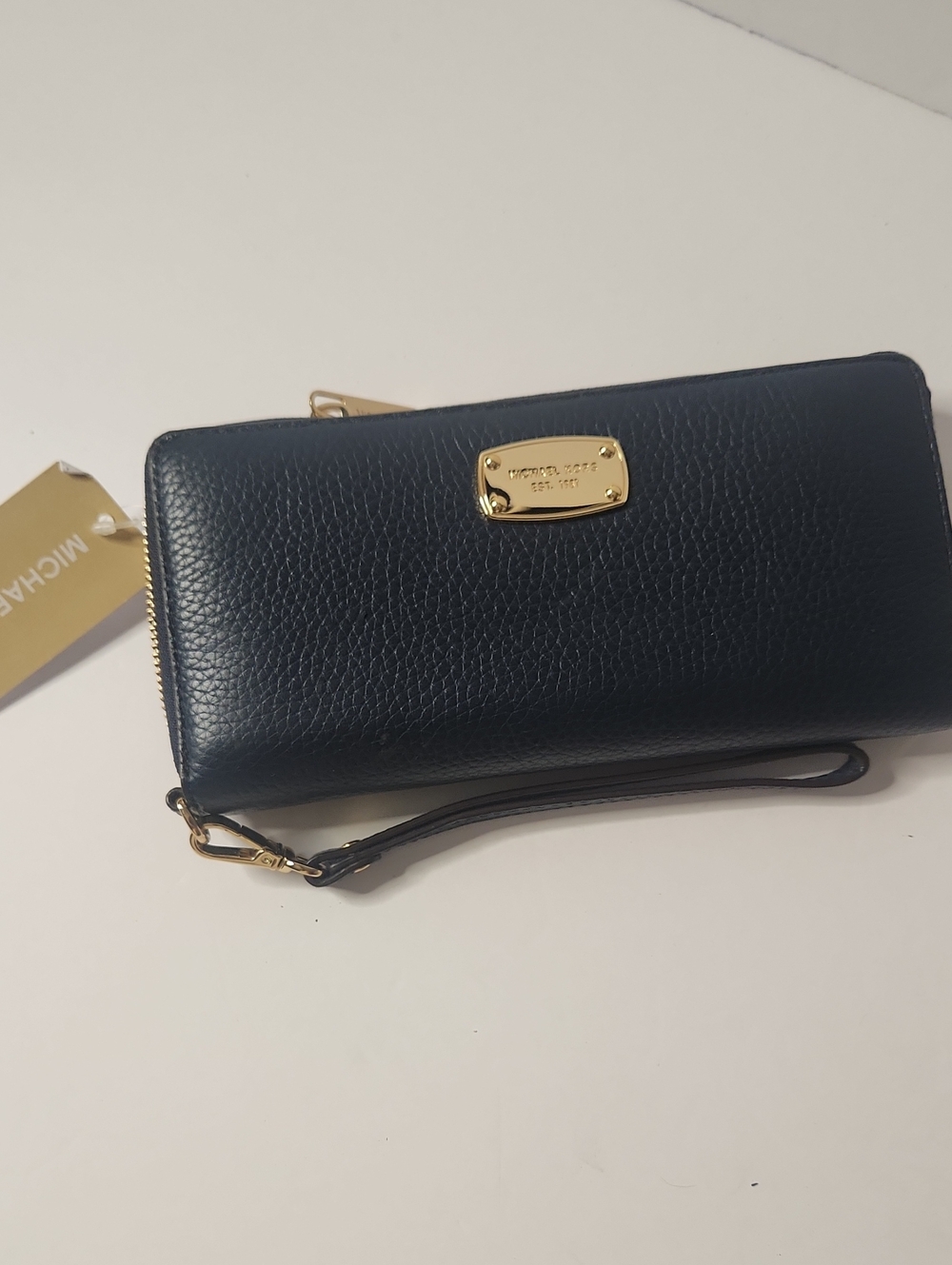 Michael Kors Jet Set Travel Coninental  Pebbled Leather Wristlet Wallet Nwt